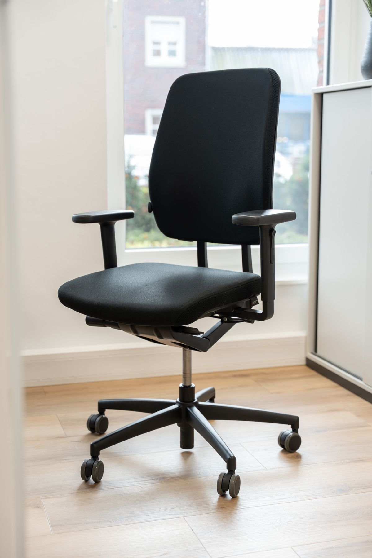 Ergonomische Büromöbel für mehr Gesundheit und Wohlbefinden