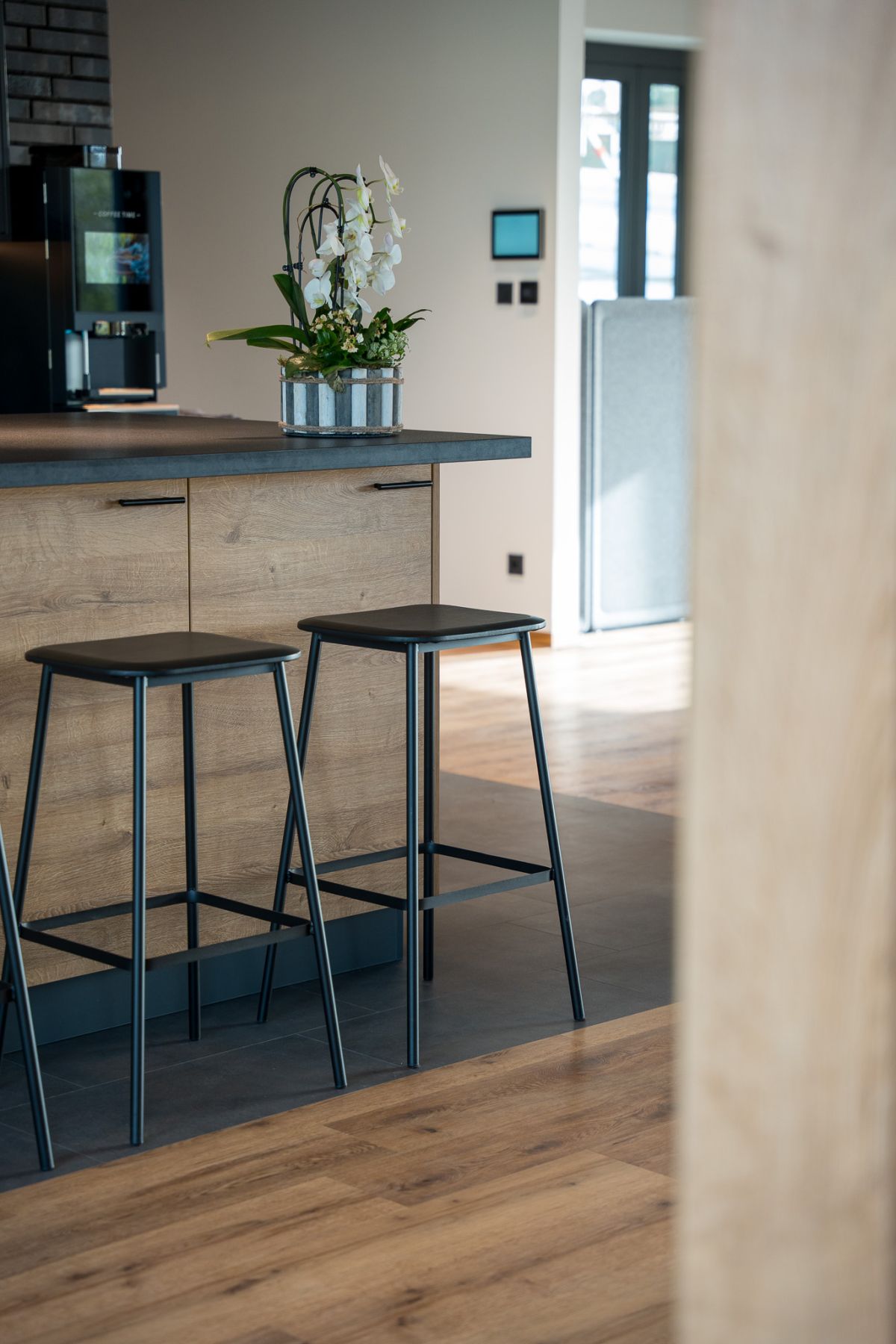 Stilvoller Café Bereich für das Team, für Kunden, Partner und Lieferanten