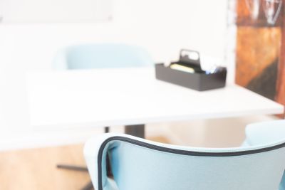 Komfortabler Konferenzstuhl